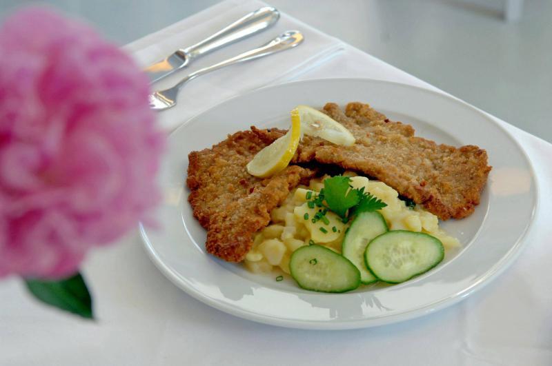 Restaurants for original Wiener Schnitzel