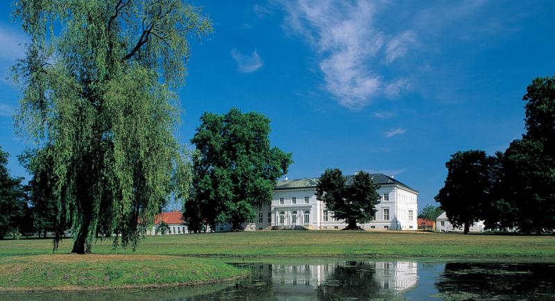 Foto: Schloss Neuhardenberg | Toma Babovic