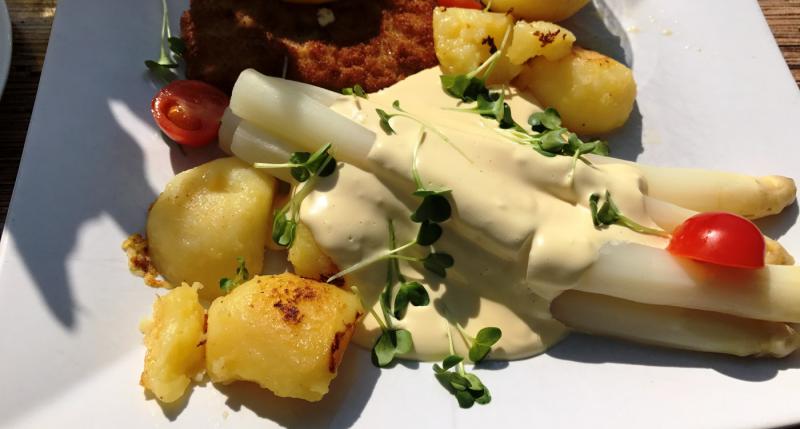 Osterbuffet in der Luise in Köpenick