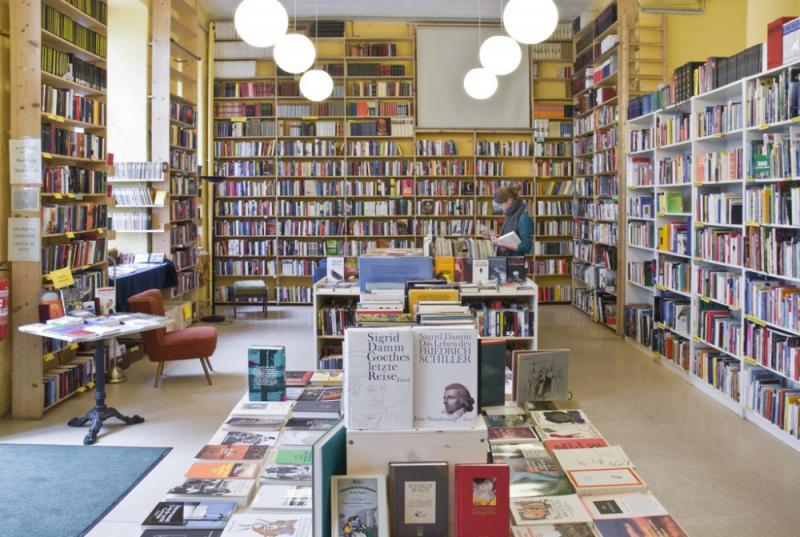 Berliner Büchertisch