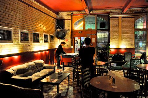 Café der KULTURFABRIK Moabit