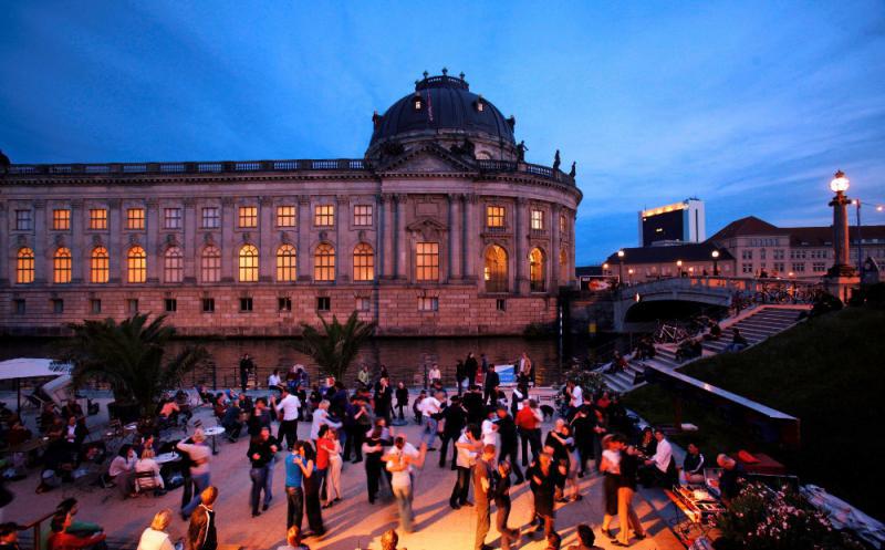 Open Air Tango & Salsa