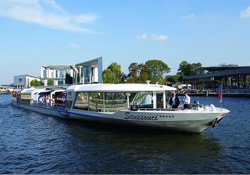 Skipper Brunch aboard MS Sanssouci