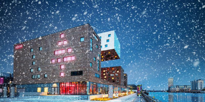 Pop-UP Weihnachtsfeier im nhow Hotel Berlin