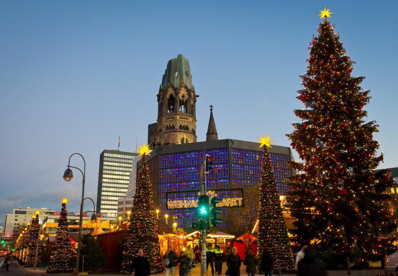 Weihnachtsmarkt an der Gedächtniskirche