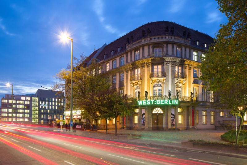 WEST:Berlin – An island in search of the mainland