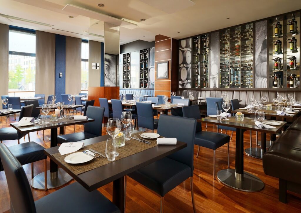 The Top10 Berlin Recommendation: Midtown Grill